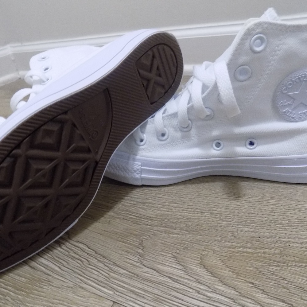 Converse Classic HighTop Size W5.5/M3.5